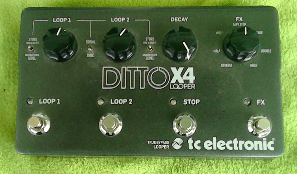 DITTO X 4 Looper